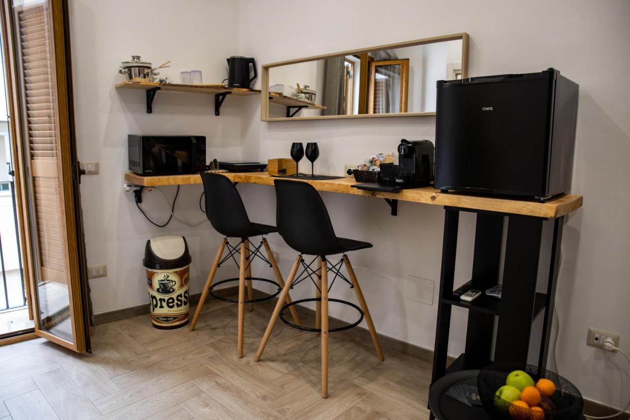 Geometric Art Home Bari Buitenkant foto